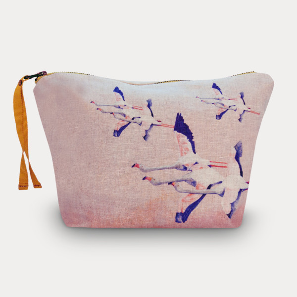 printed linen toiletrybag flamingos rose nina bonomo maison levy made in france