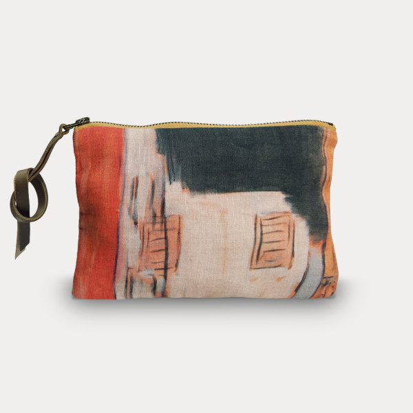 Façade pouch